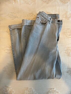 Levi light wash jeans